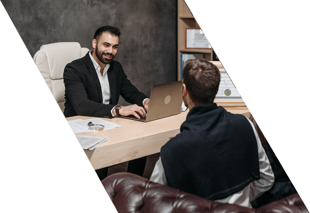 alhaqq-law-firm-lawyer-discussion